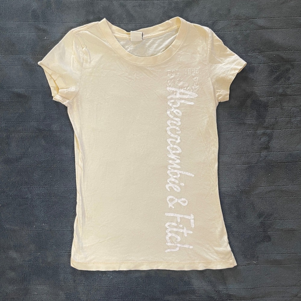 Abercrombie & Fitch Vintage Graphic Tee Cream Size Small